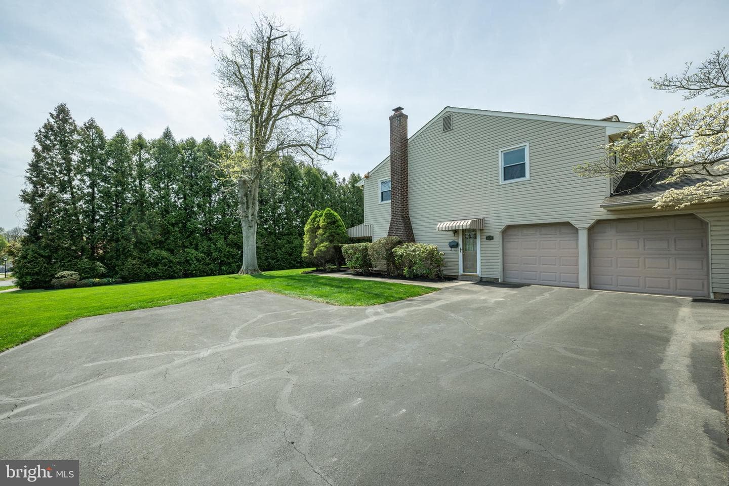 1708 Triumphe Way photo 49