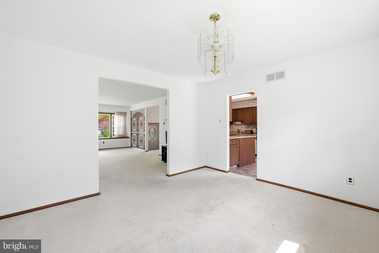 1708 Triumphe Way photo 9