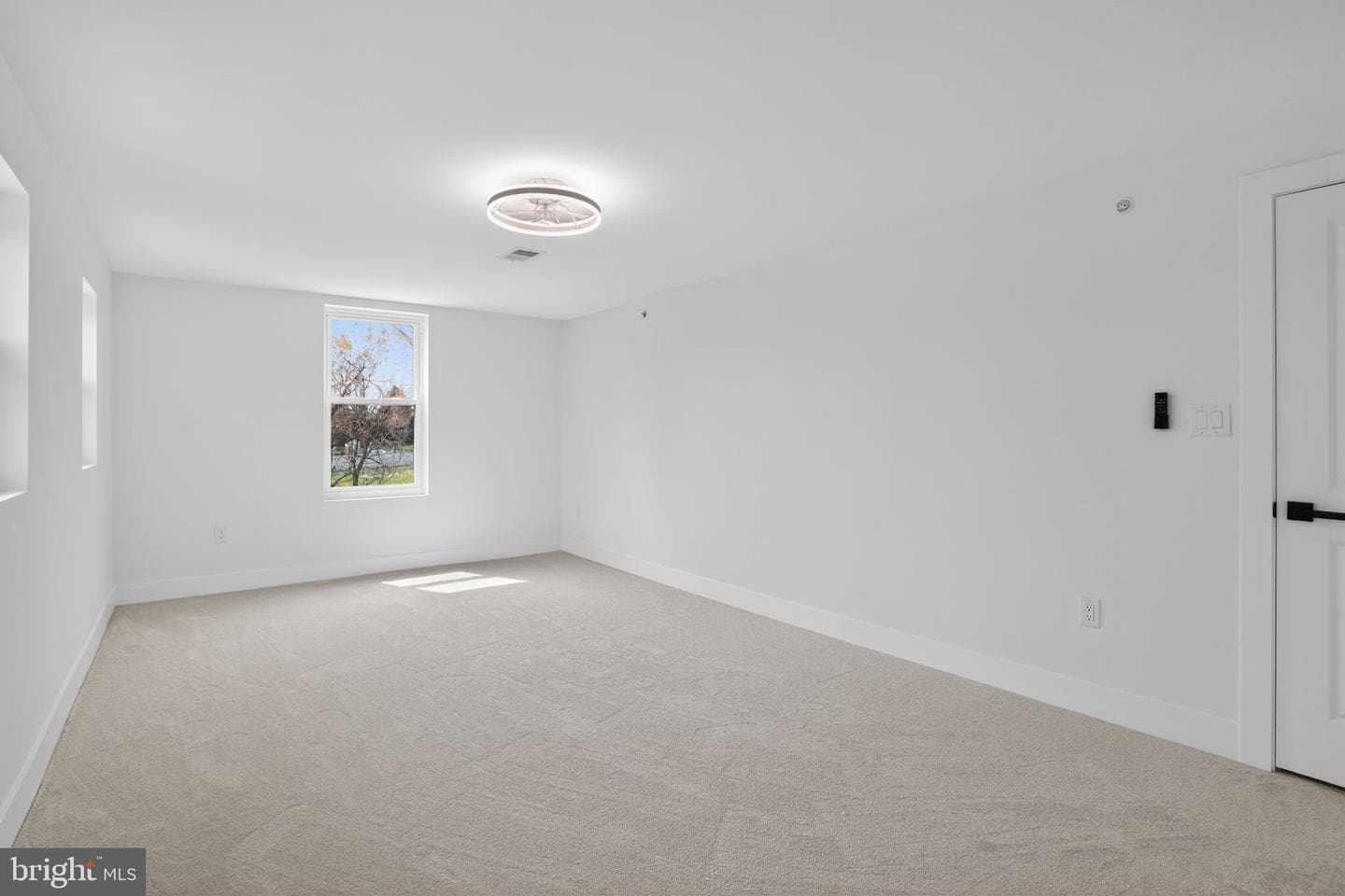 536 Taylor Avenue photo 50