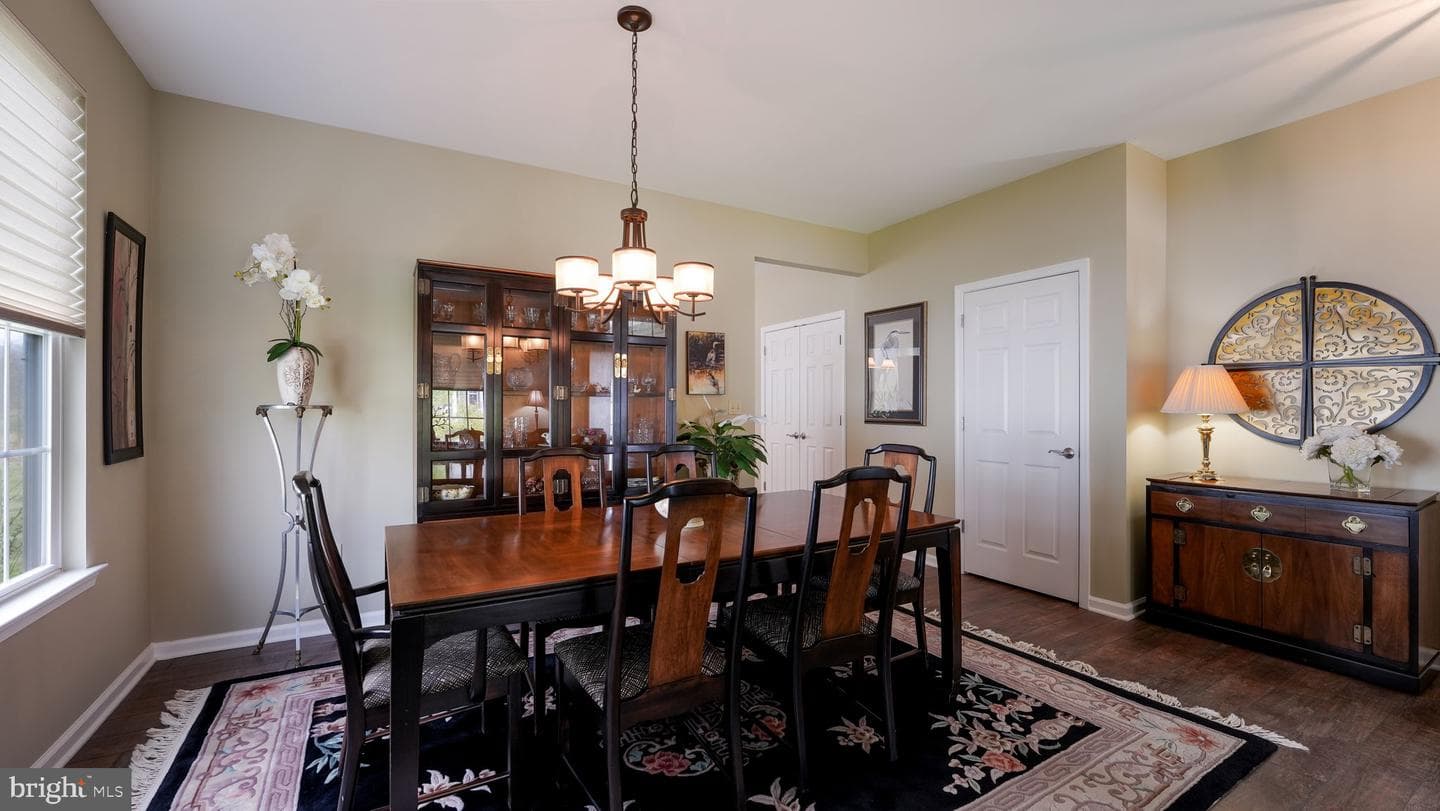 1236 Creekside Lane photo 7