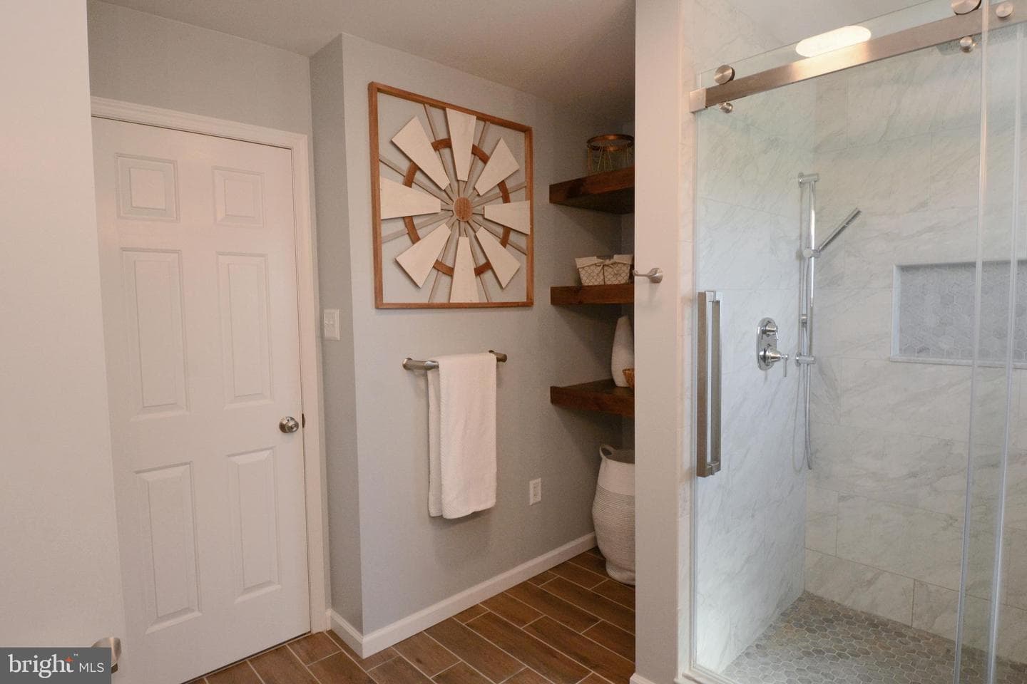 2054 Valley View Drive photo 36