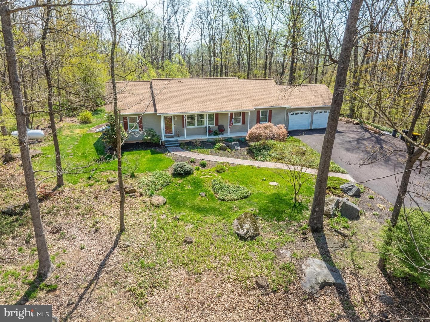 2135 Sterners Road photo 4