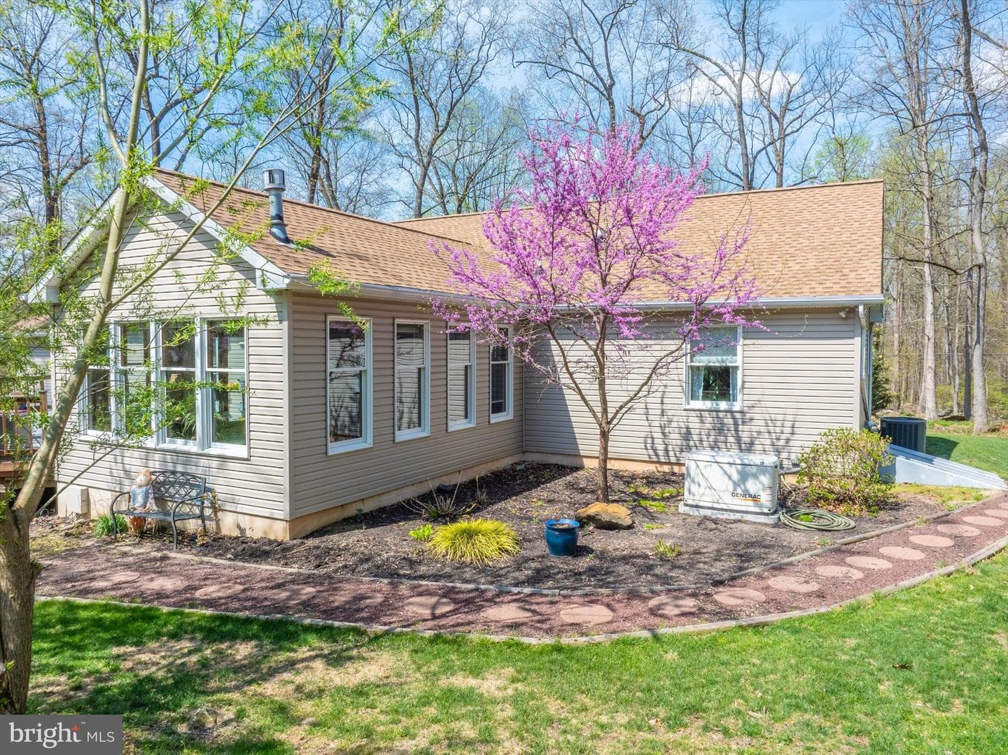 2135 Sterners Road photo 6
