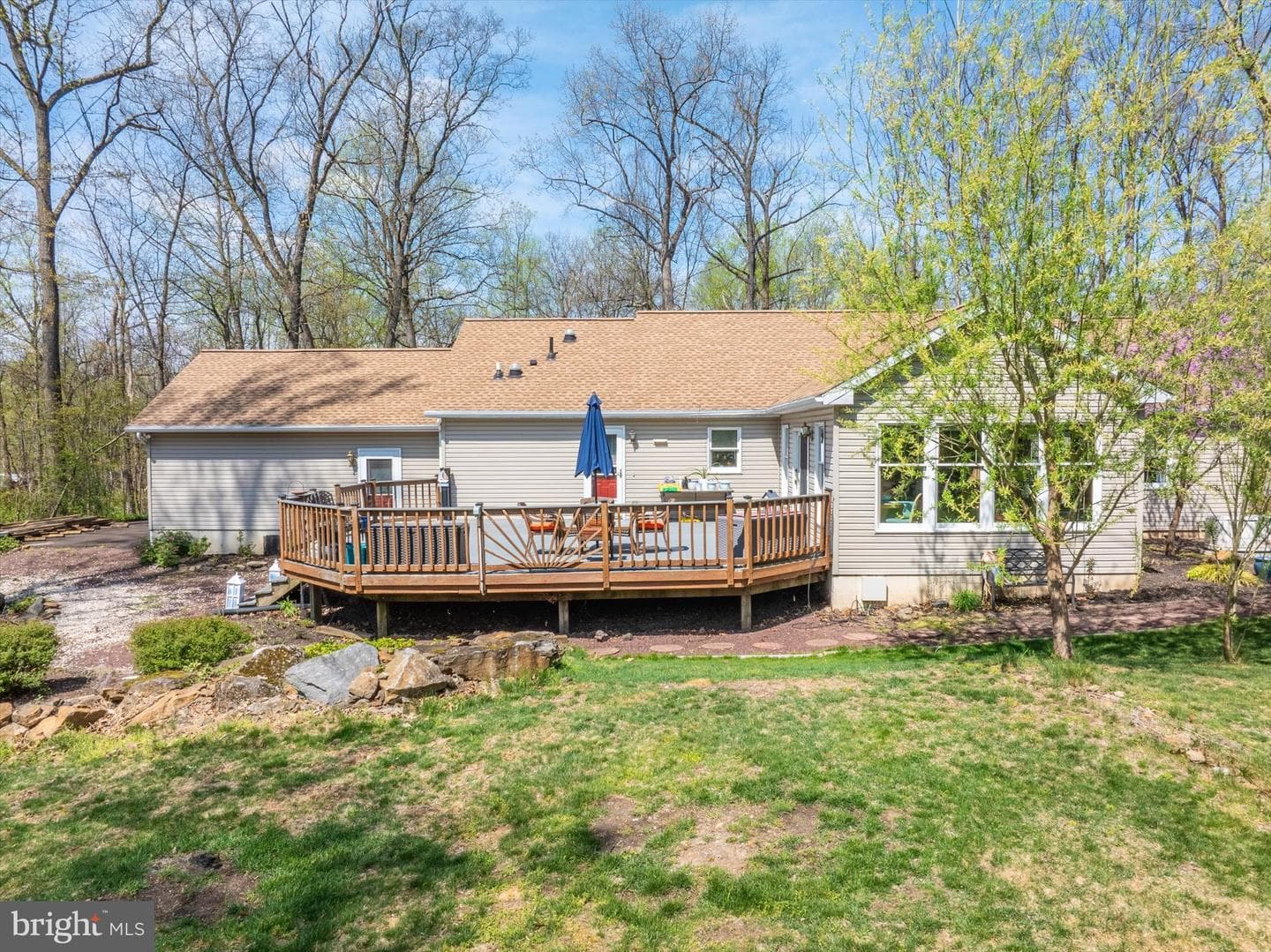 2135 Sterners Road photo 7