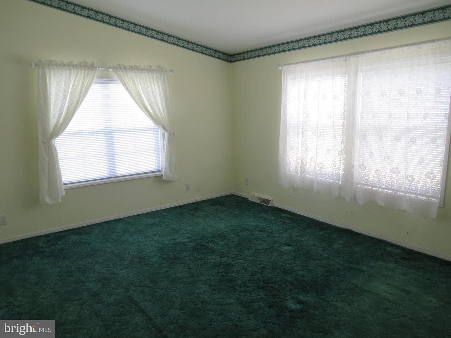 368 Countryside Circle photo 22