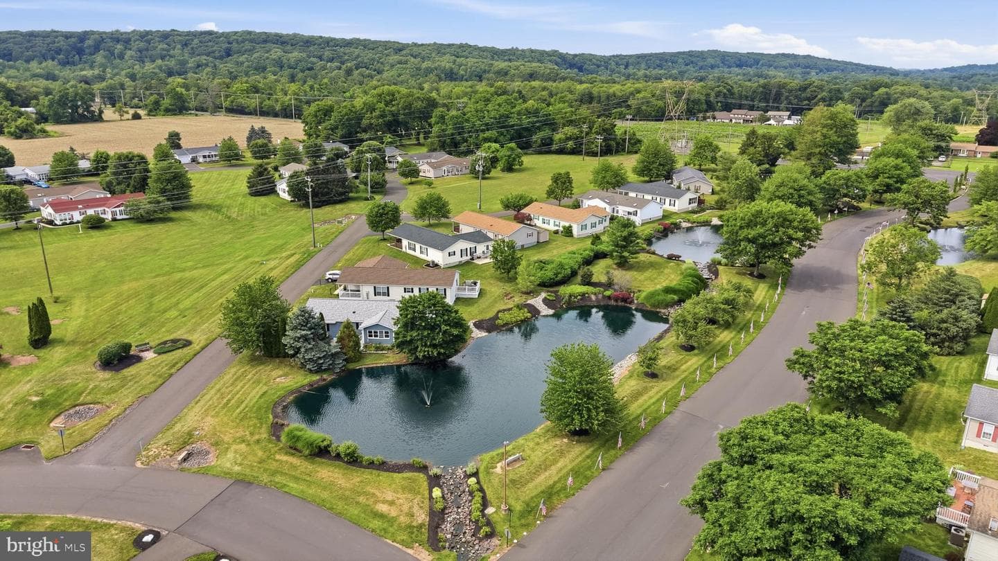 368 Countryside Circle photo 42
