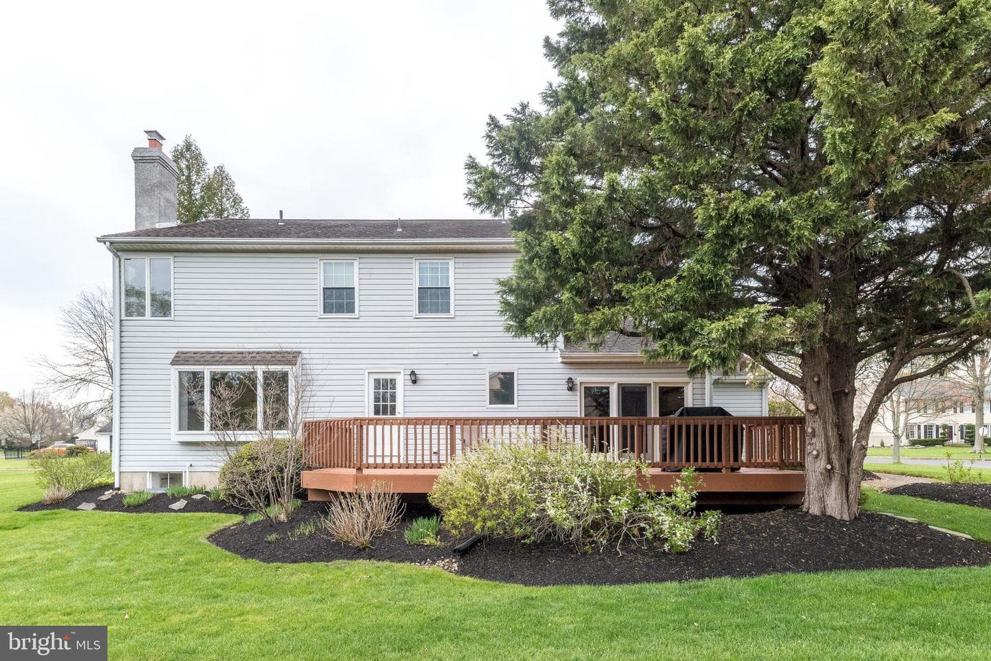 1651 Ramblewood Lane photo 3