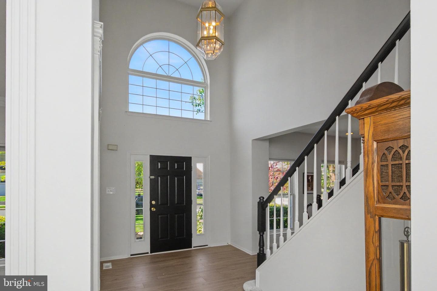 3805 E Brandon Way photo 11
