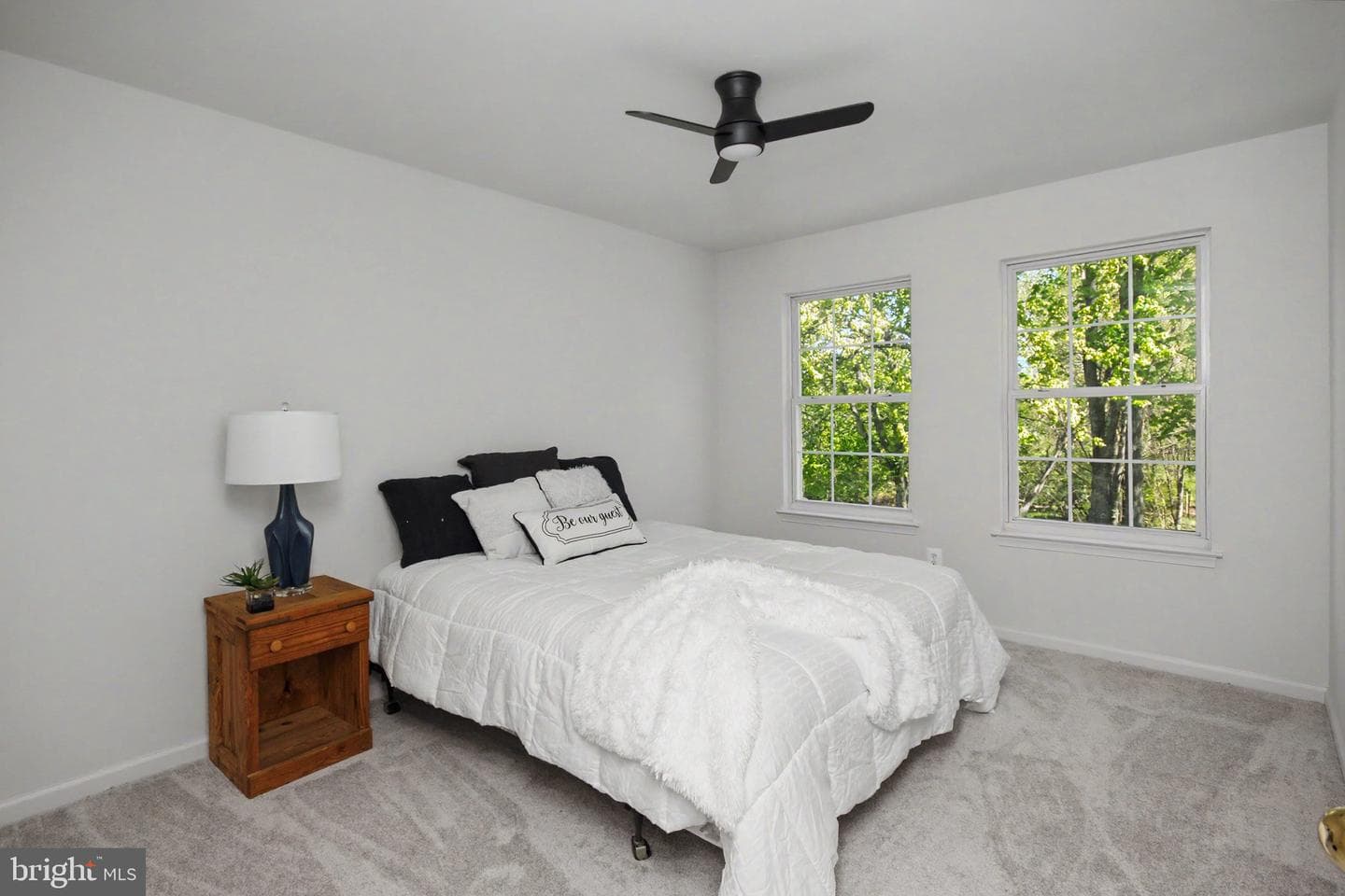 3805 E Brandon Way photo 45