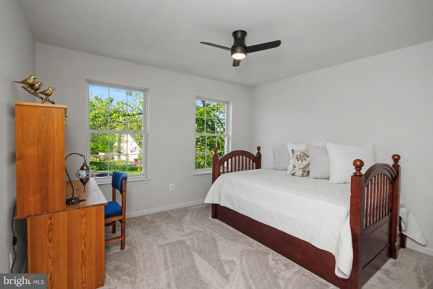 3805 E Brandon Way photo 47
