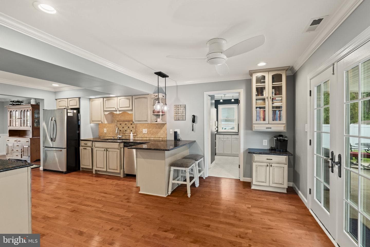 65 Grant Drive photo 13