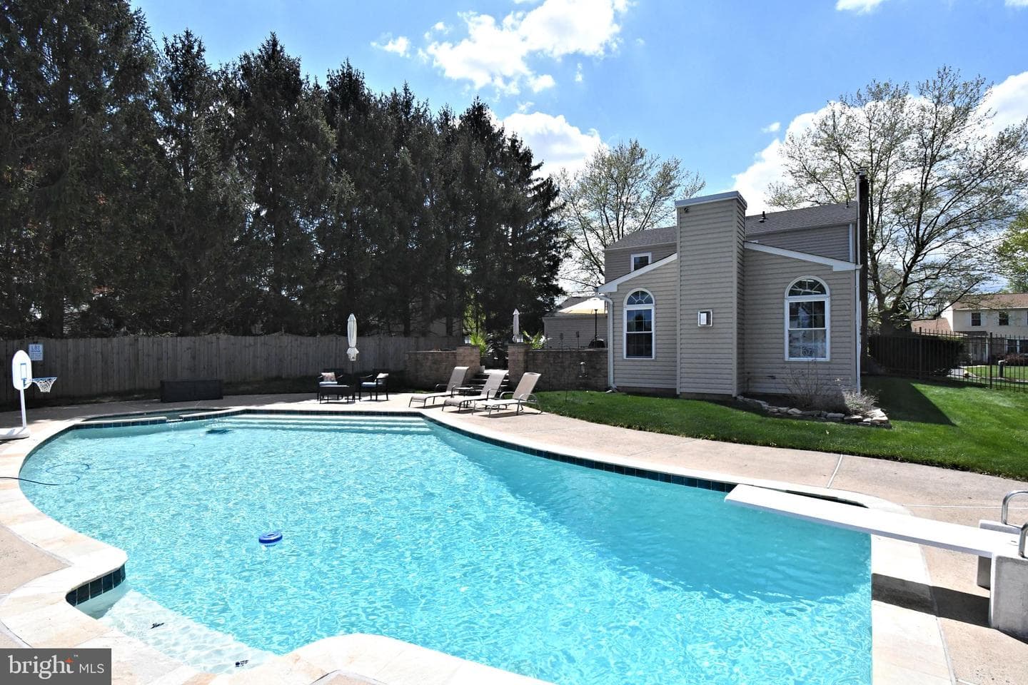 235 Argyle Road photo 59
