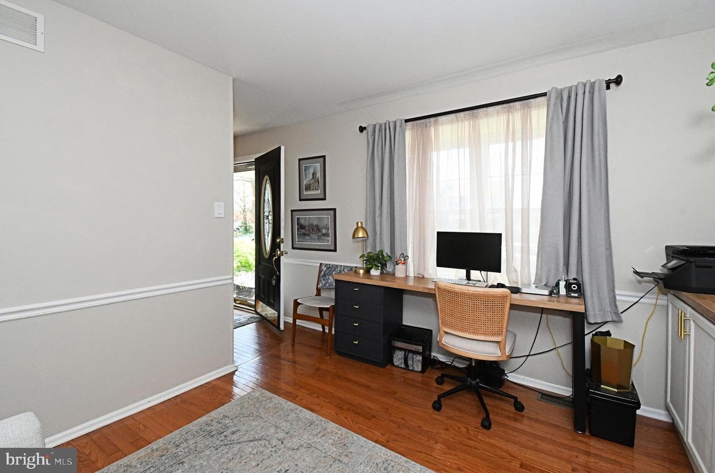 235 Argyle Road photo 9