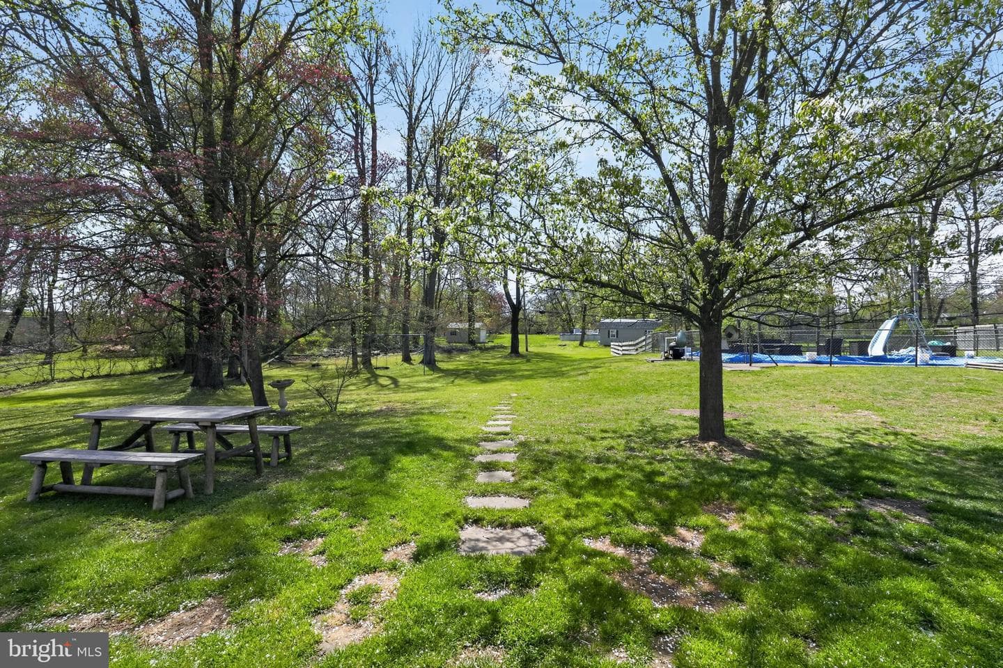 871 Roberts Road photo 42