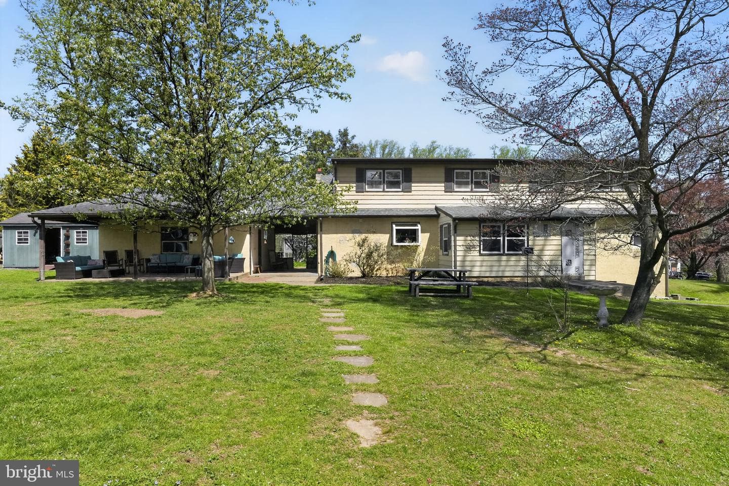 871 Roberts Road photo 44