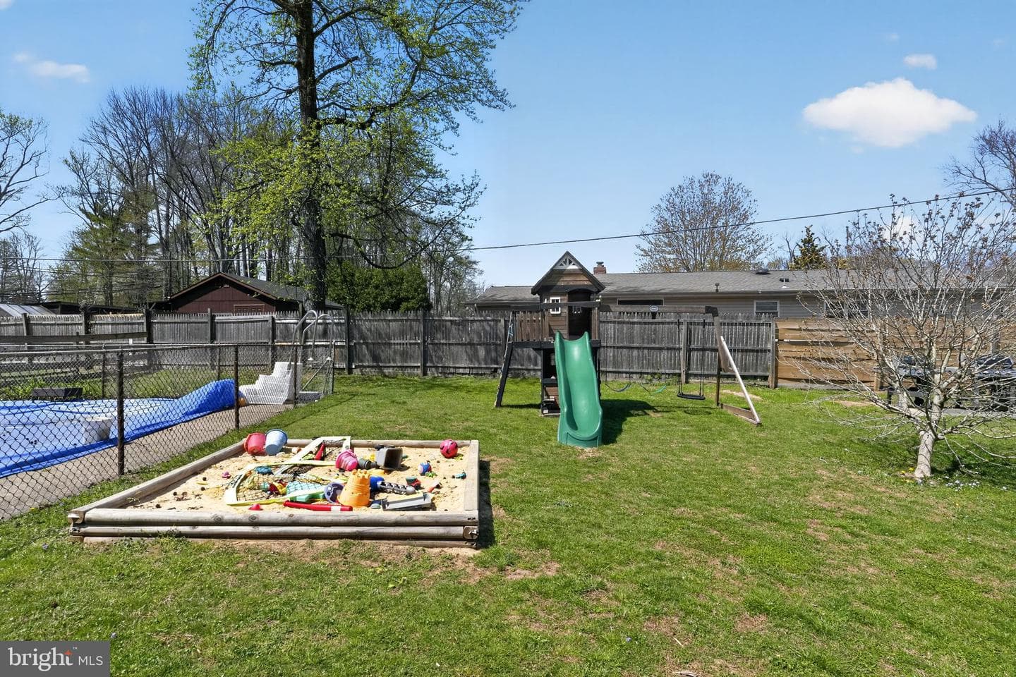 871 Roberts Road photo 47