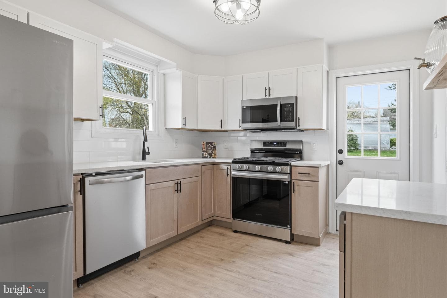 369 Deb Lane photo 11