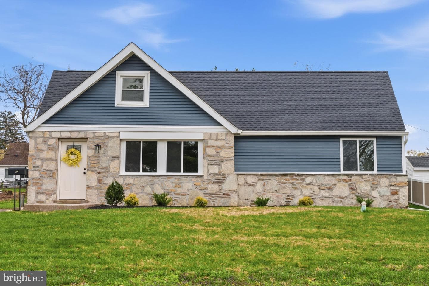 369 Deb Lane photo 3