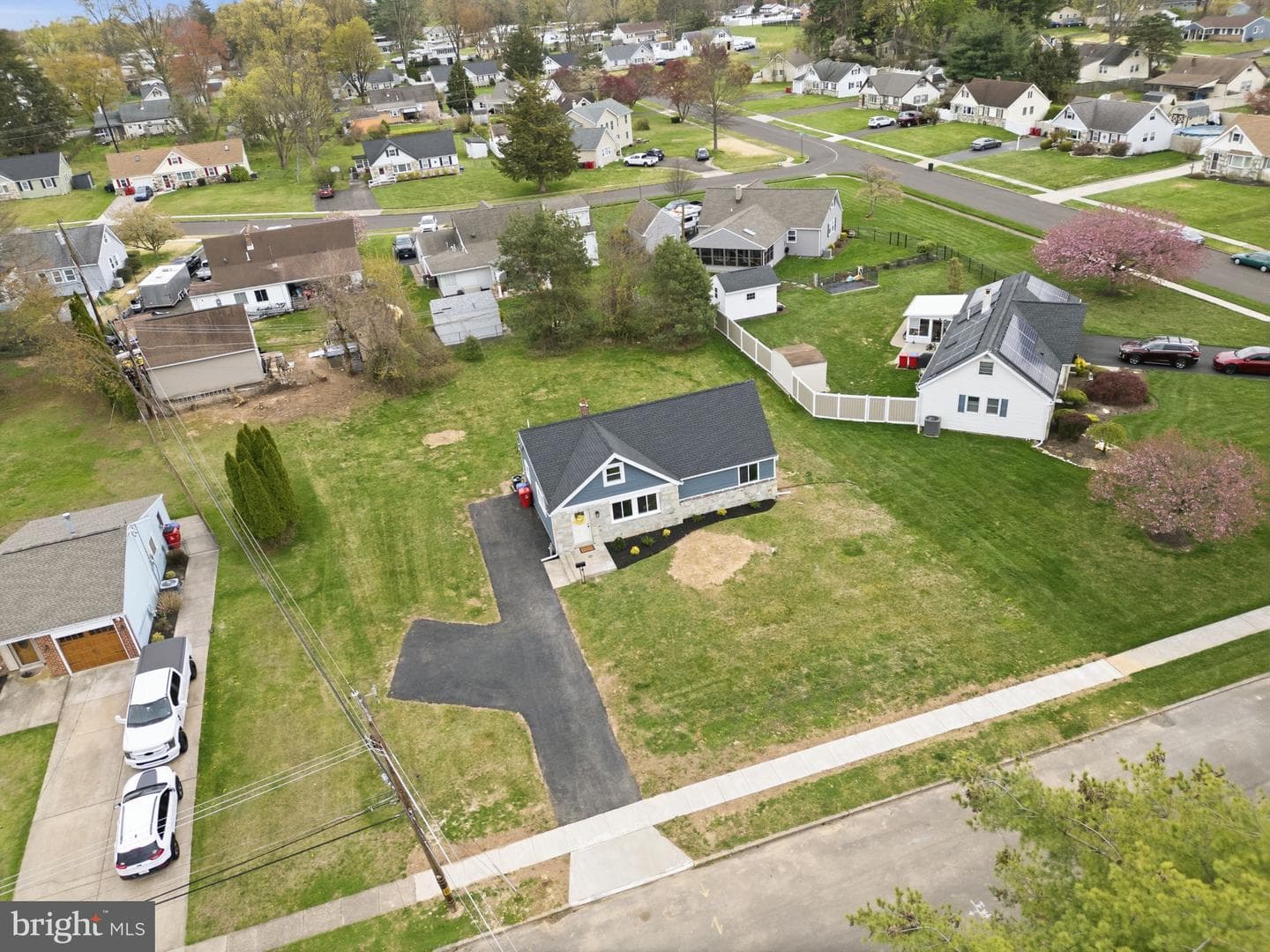 369 Deb Lane photo 35