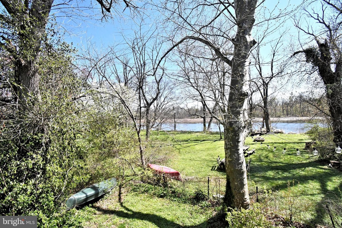 755 Haunted Lane photo 32