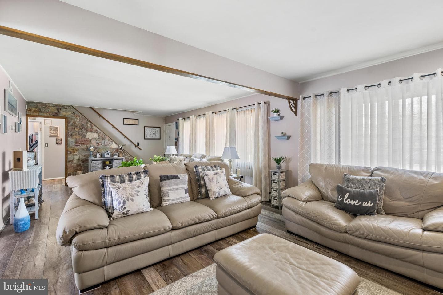 54 Quincy Drive photo 15