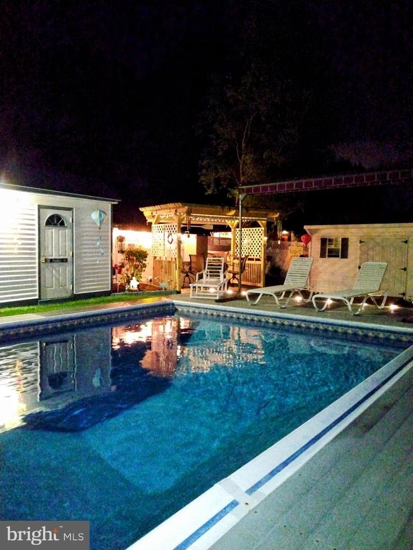 54 Quincy Drive photo 40