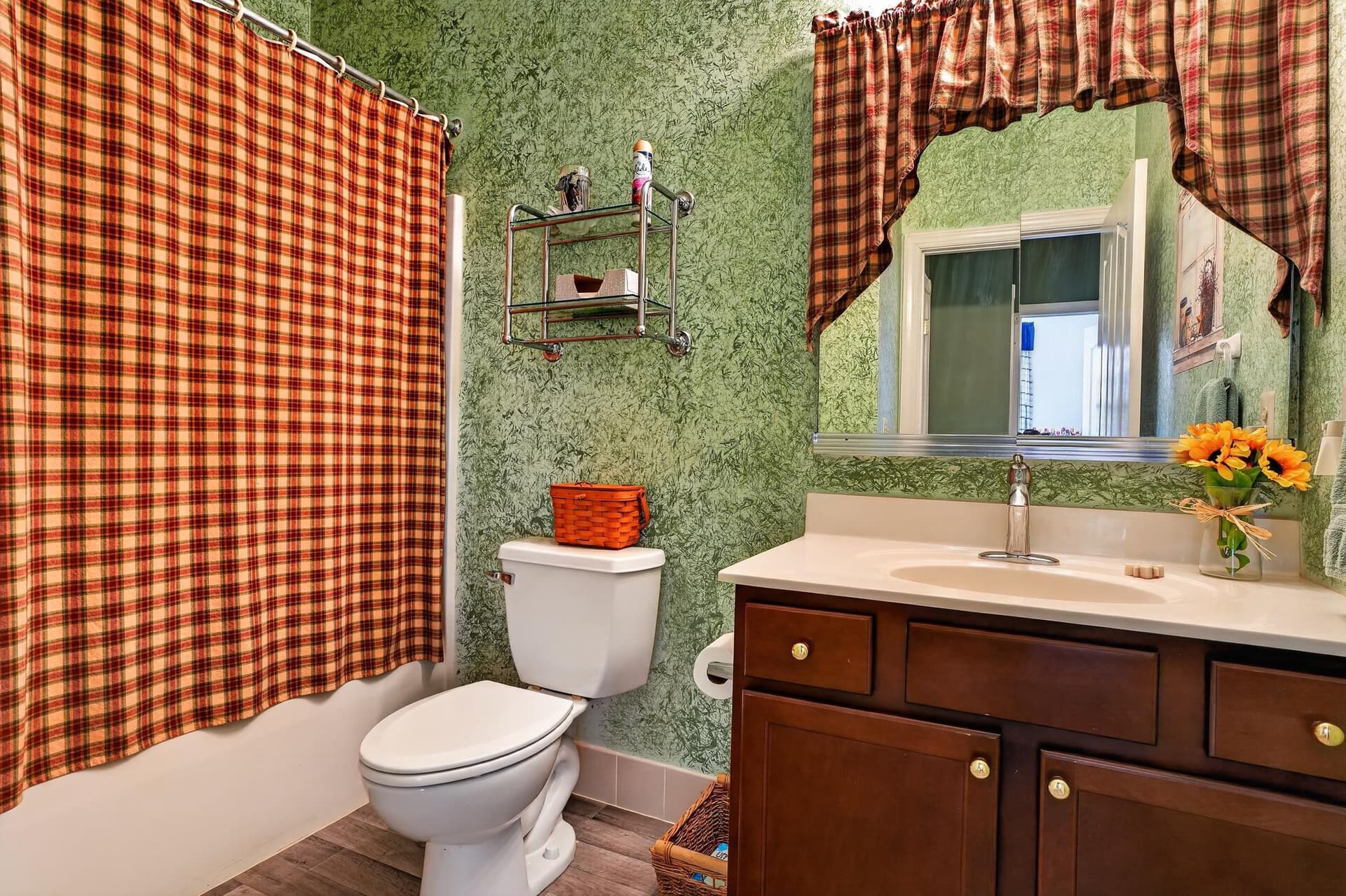 134 Devonshire Way photo 12