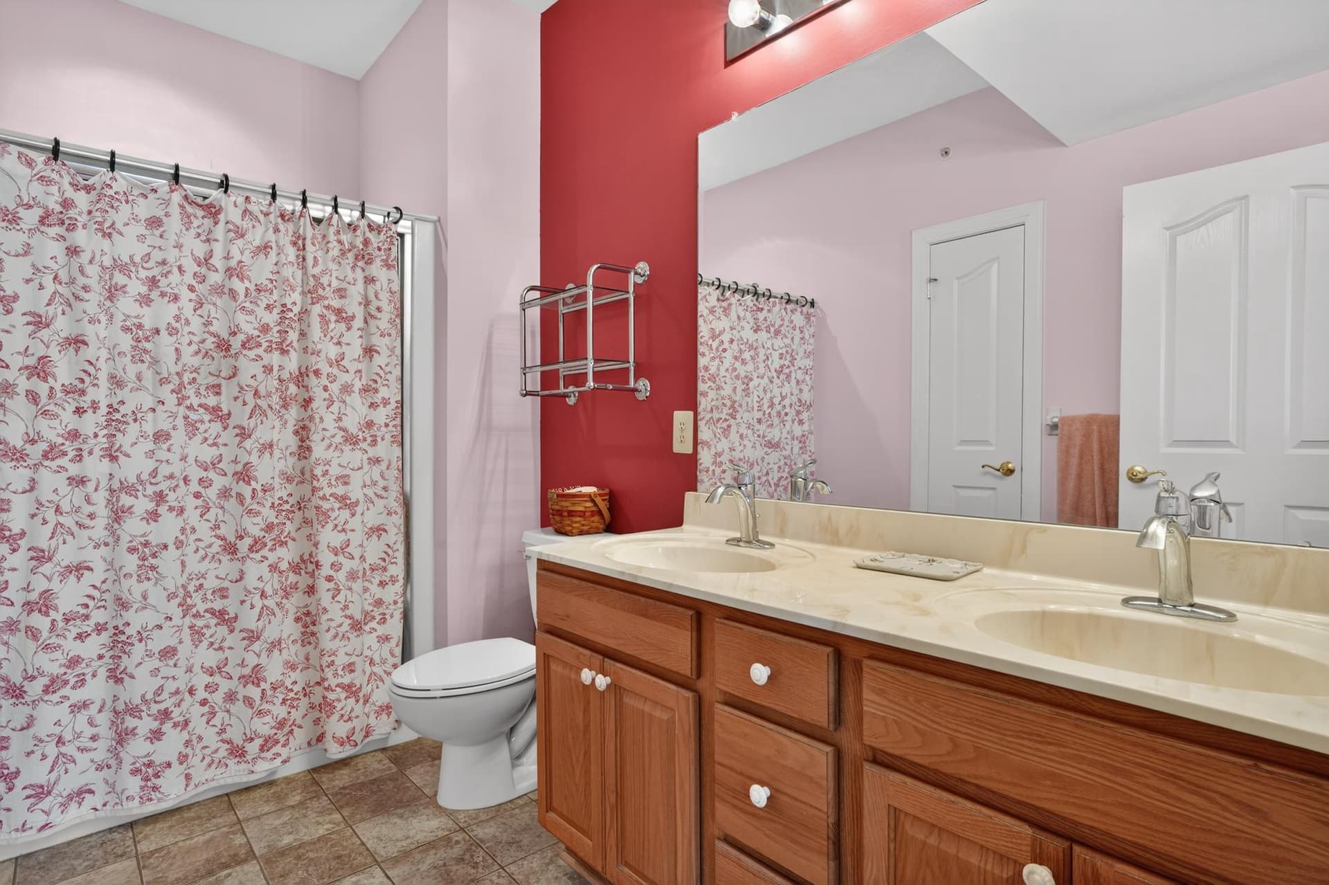 134 Devonshire Way photo 30