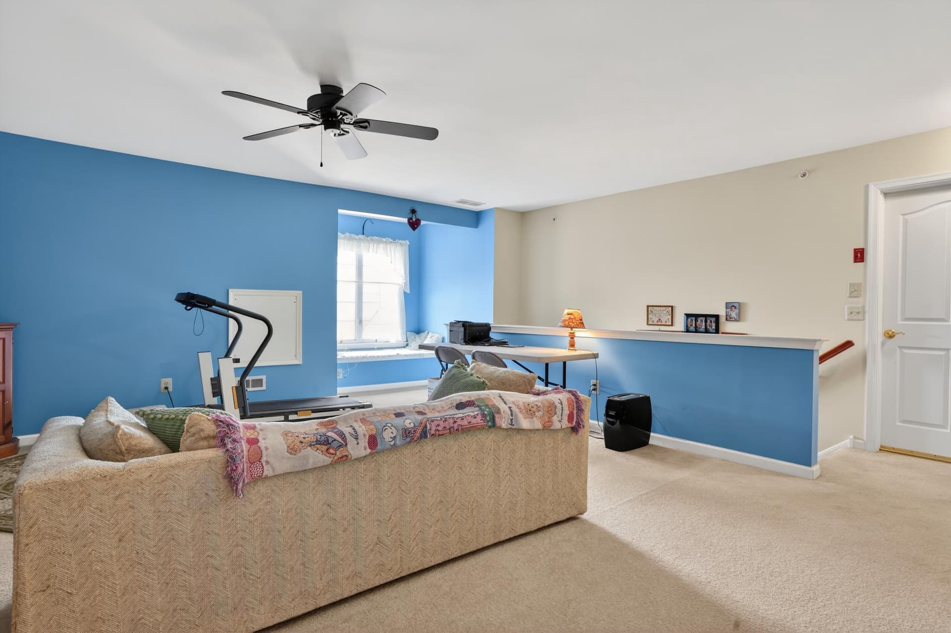 134 Devonshire Way photo 33