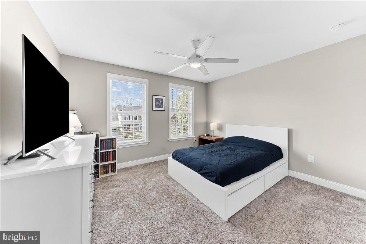 16 Green Way Drive photo 32