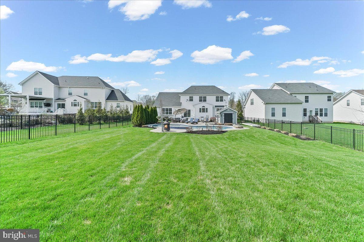 16 Green Way Drive photo 42