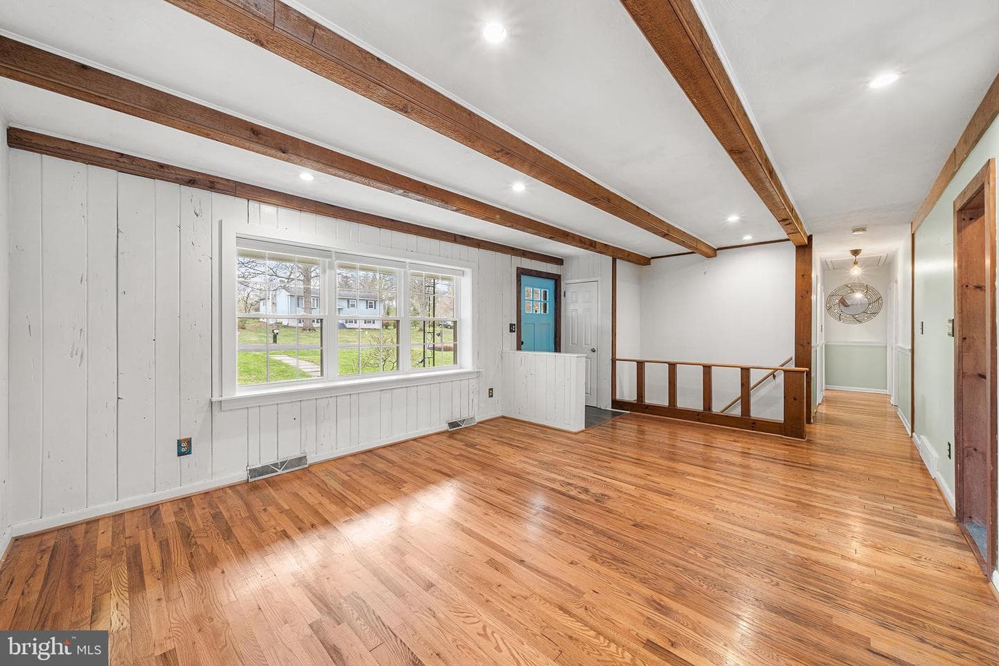 74 Sunset Drive photo 10