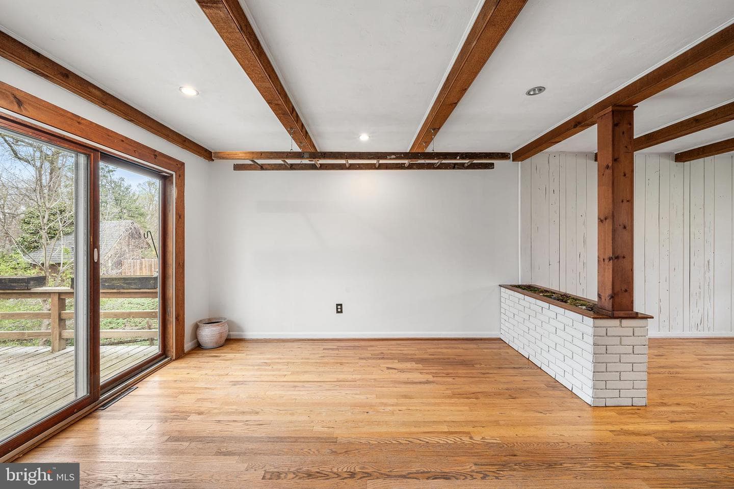74 Sunset Drive photo 11