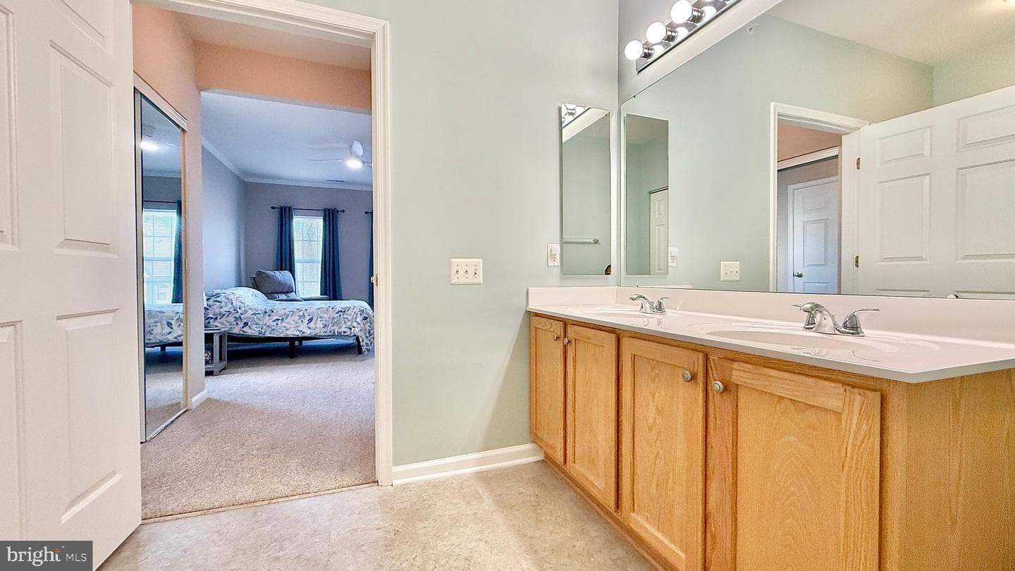 200 Claret Court #204 photo 15