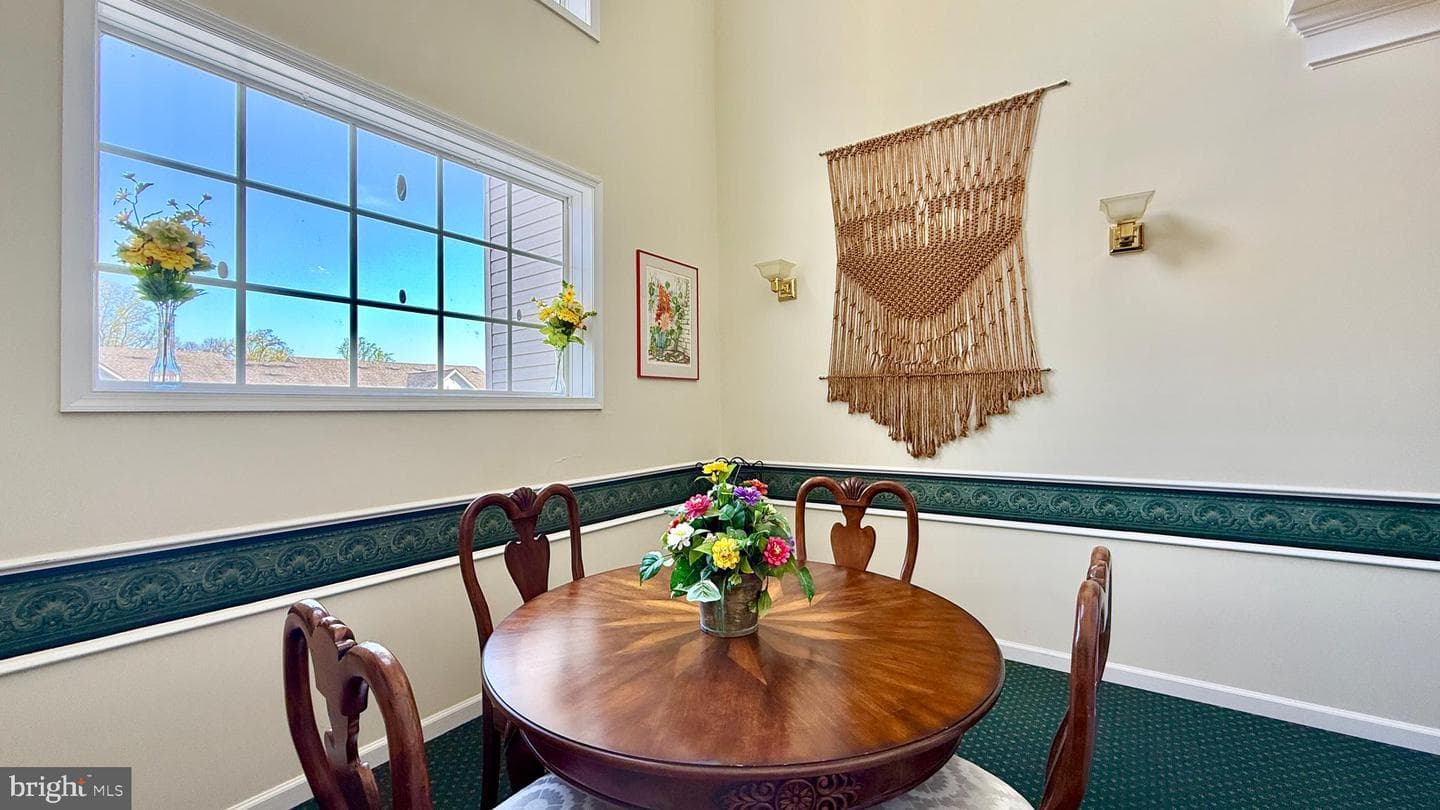 200 Claret Court #204 photo 29