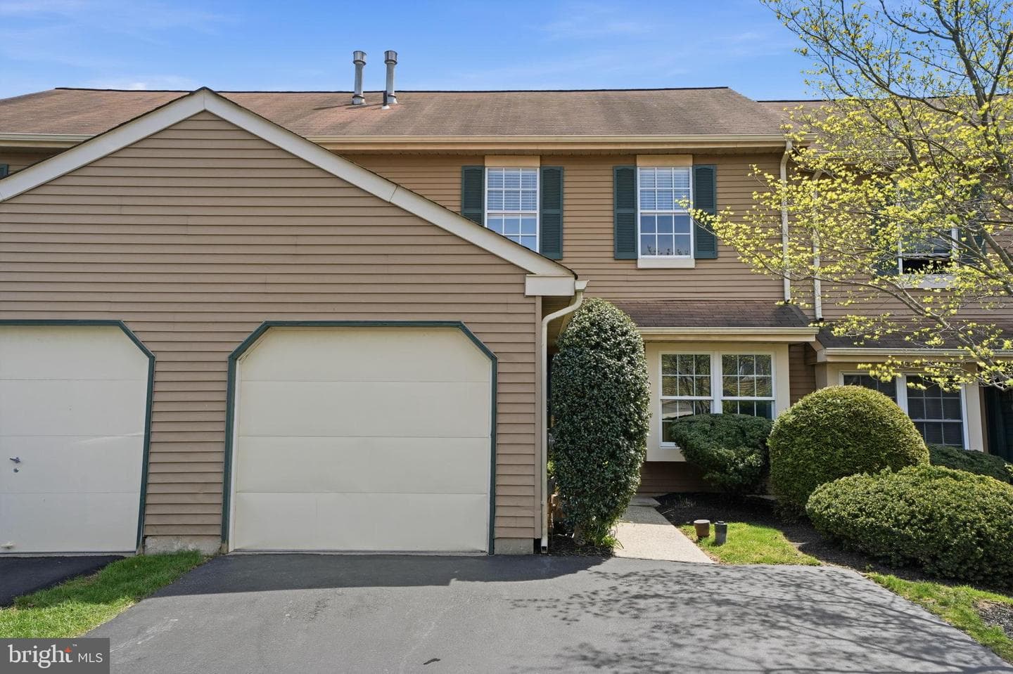 656 Tomlinson Lane