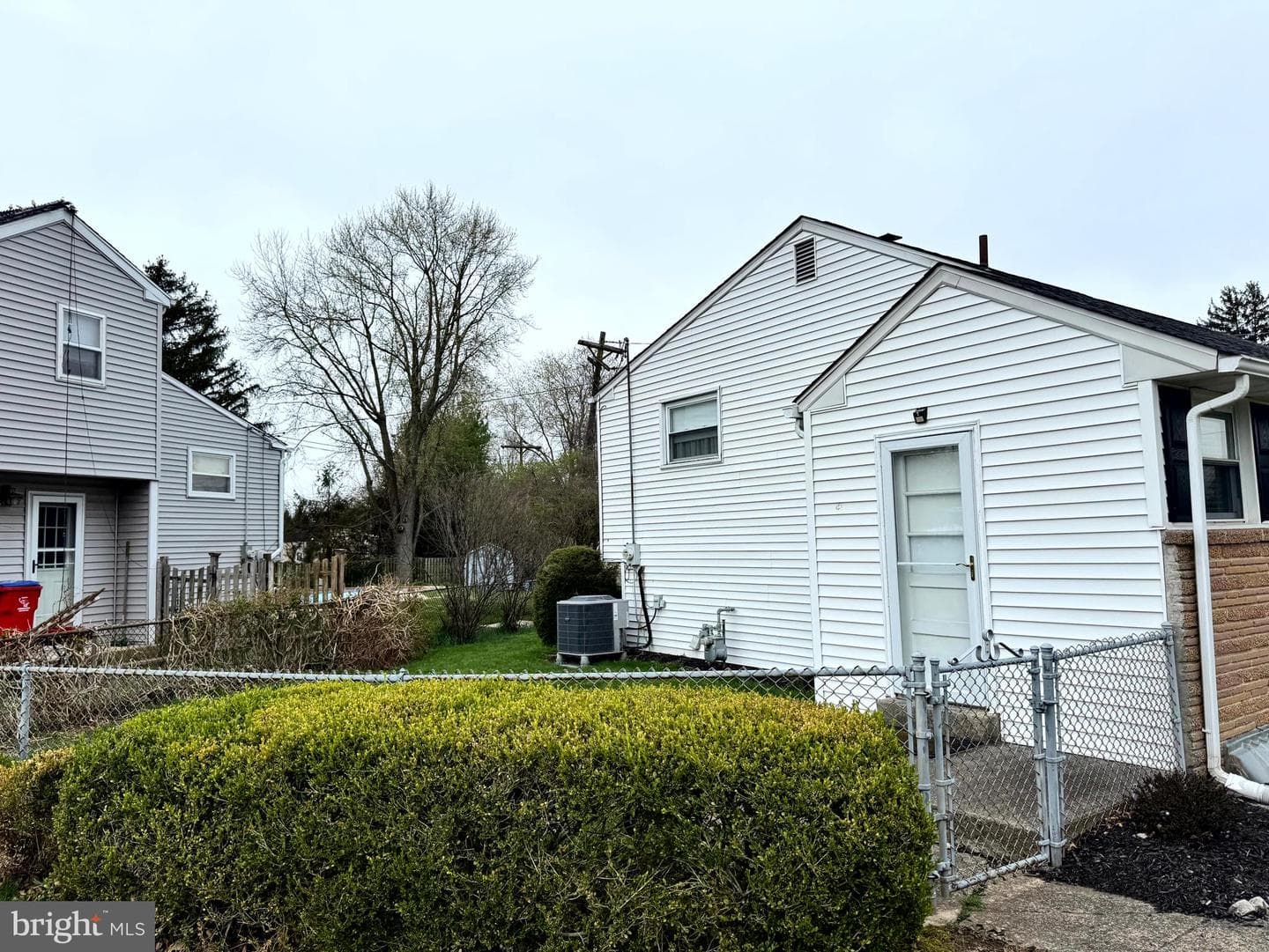 654 Cypress Road photo 57