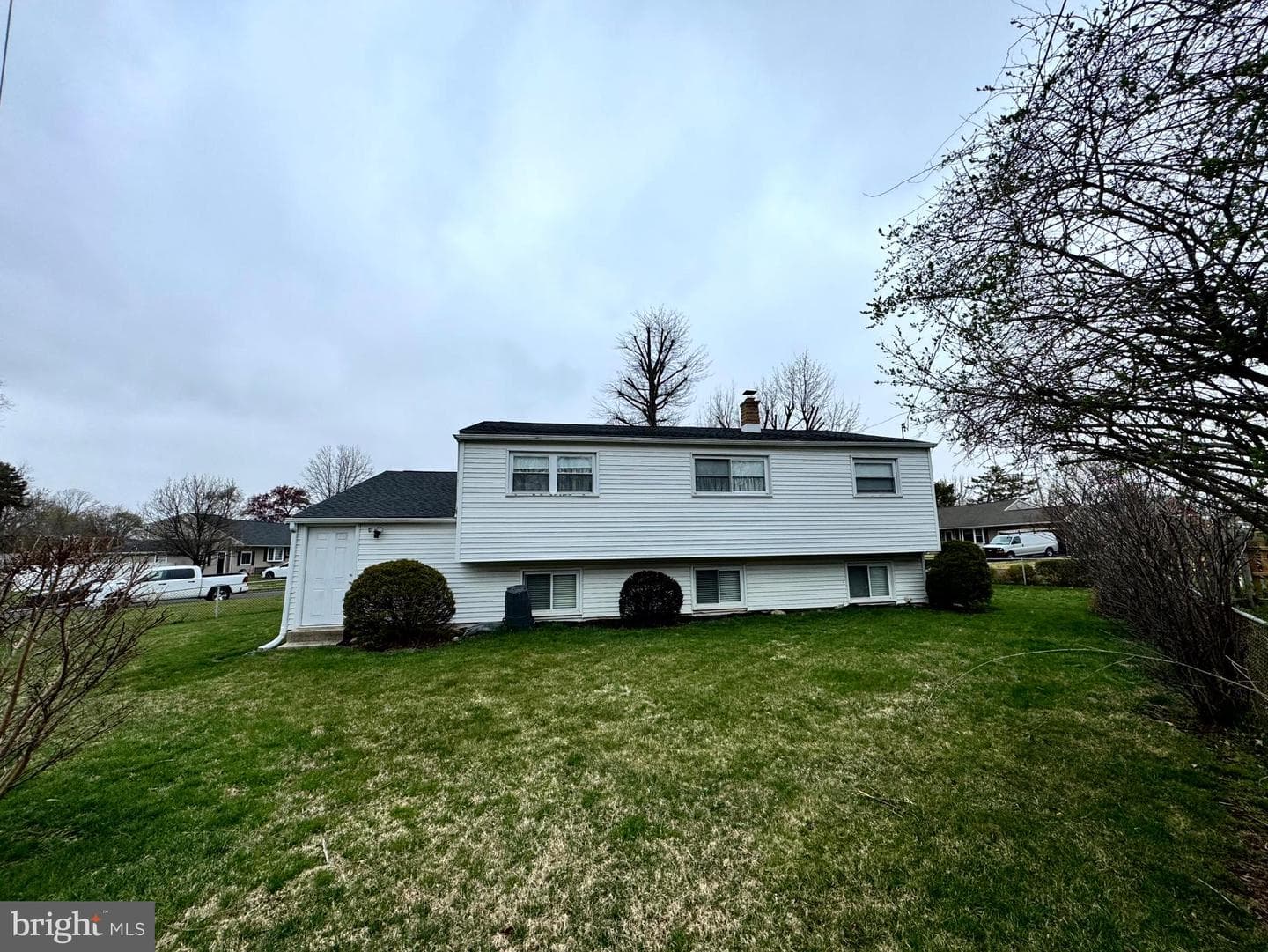 654 Cypress Road photo 61