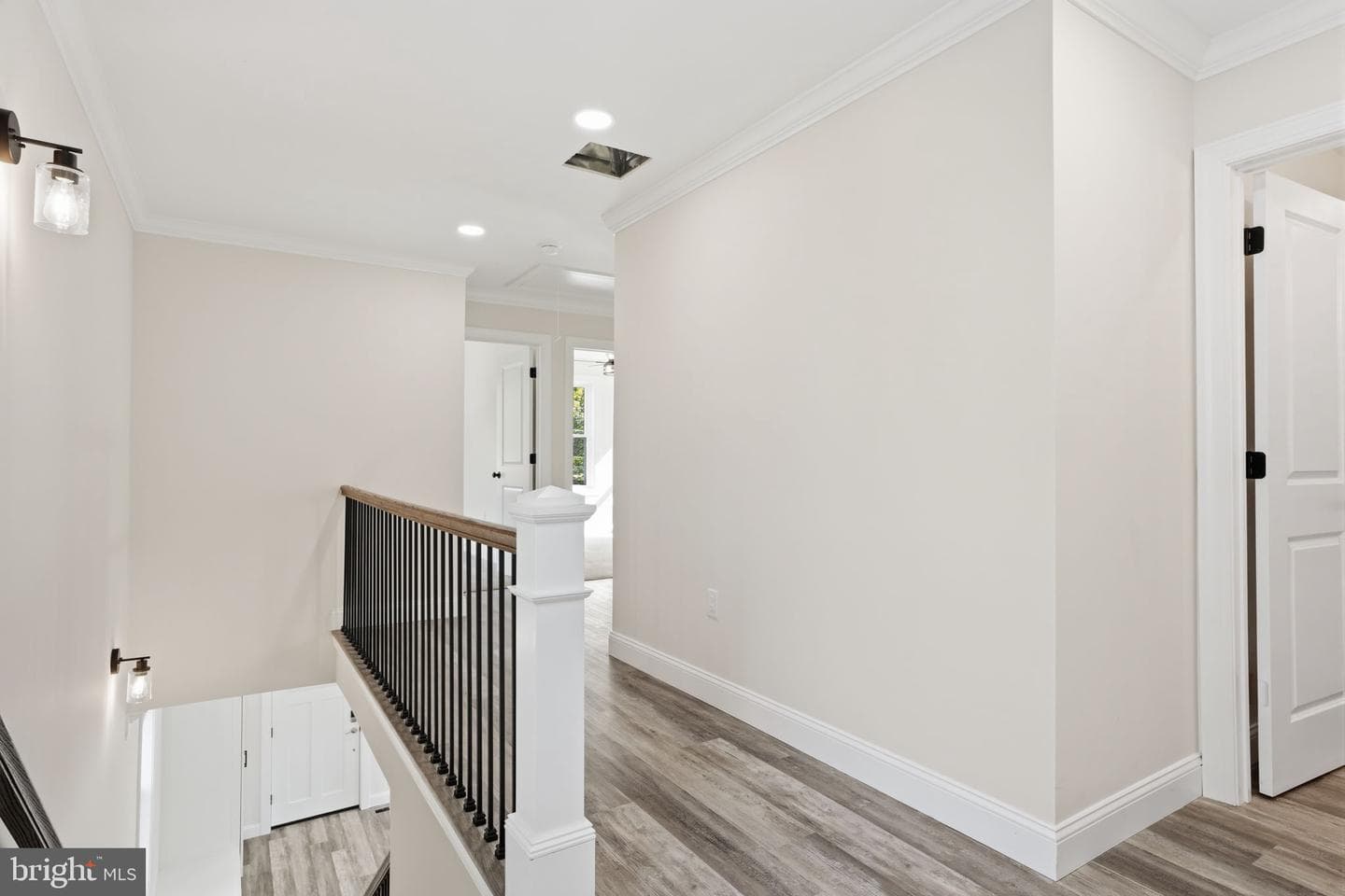 3425 Temple Avenue photo 10