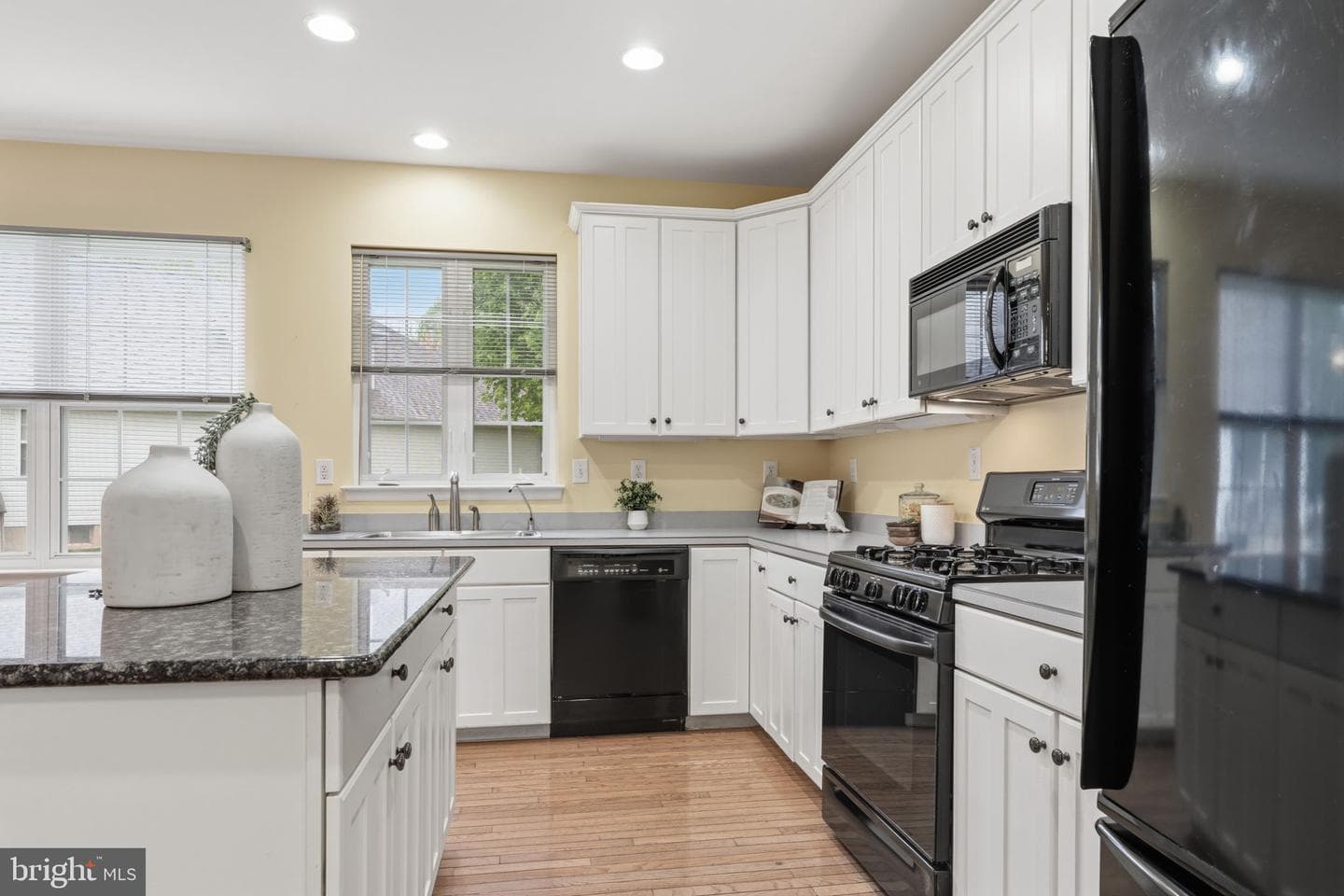 35 Zinnia Way photo 9
