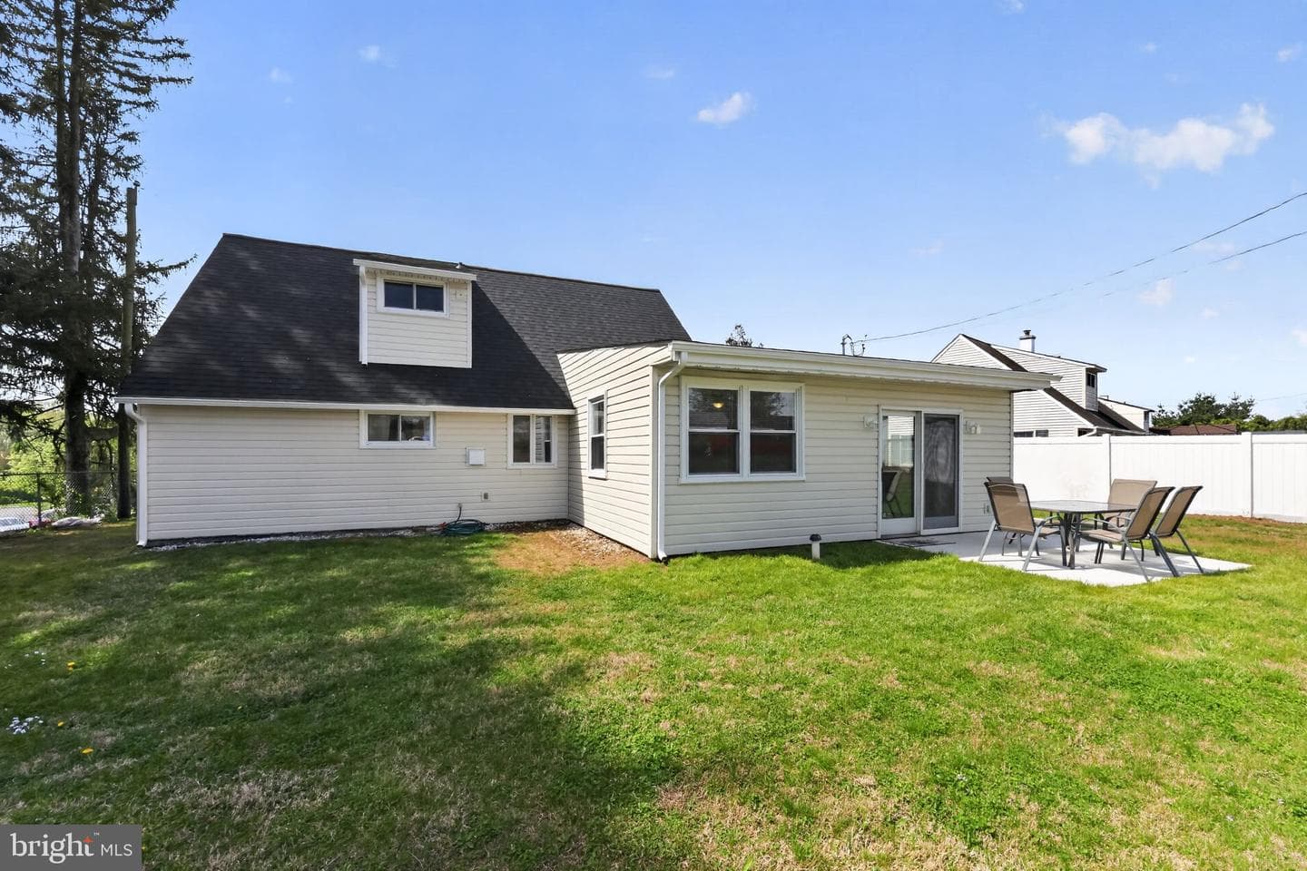 28 Jump Hill Road photo 3