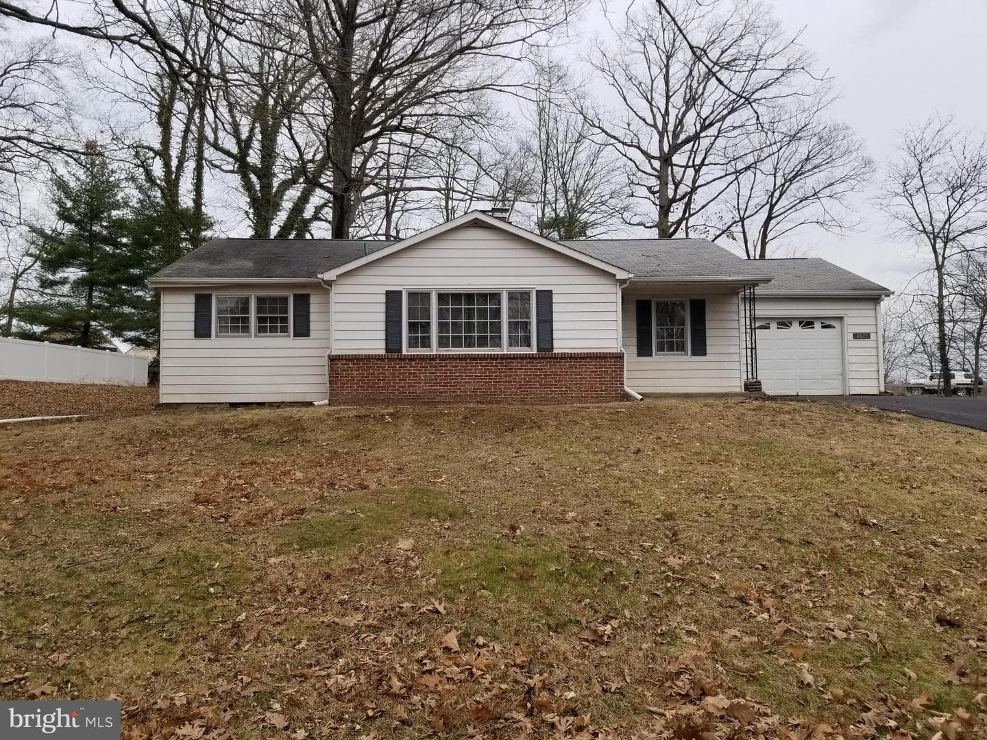 4827 Harrison Road photo 2