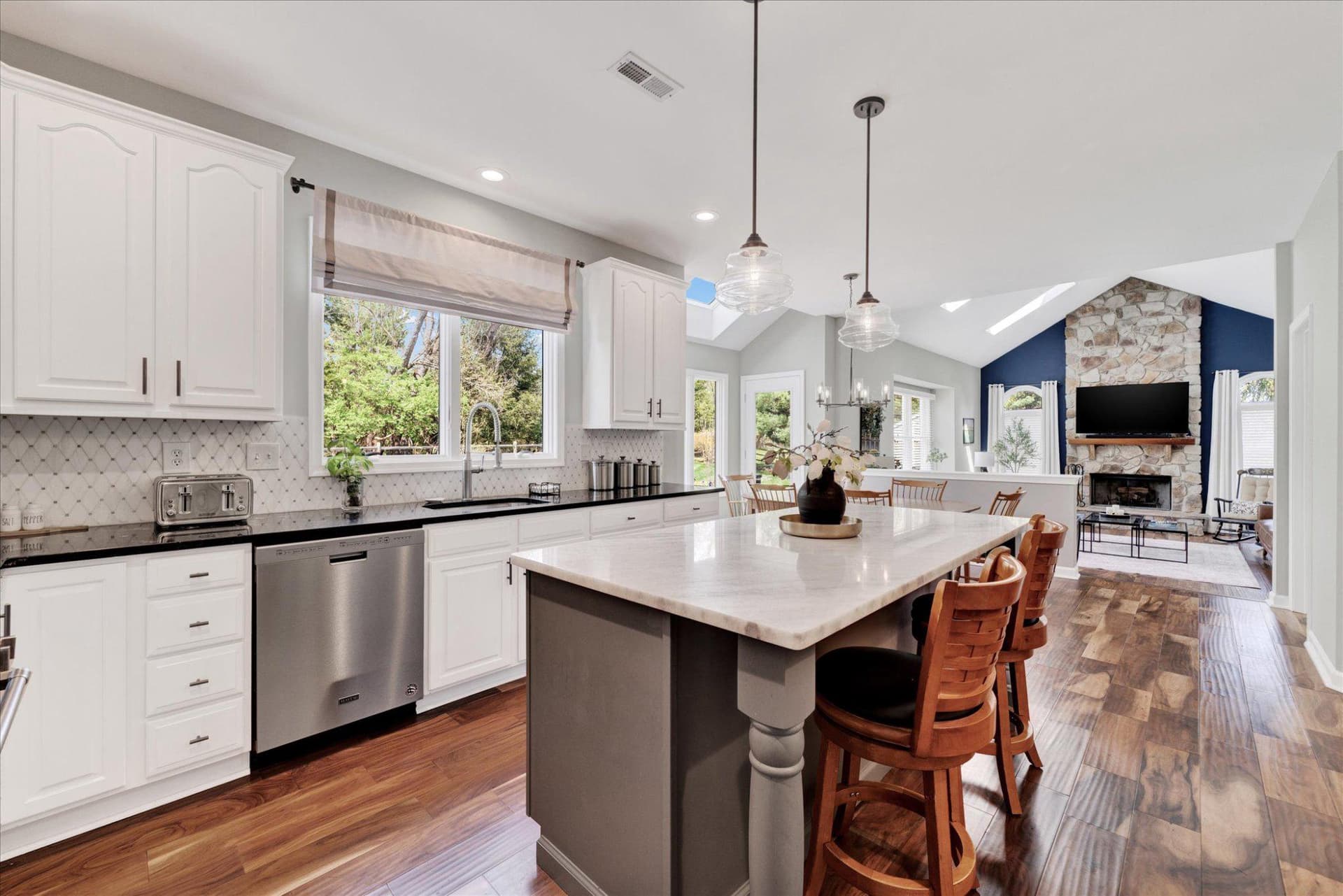 5052 Grundy Way photo 14