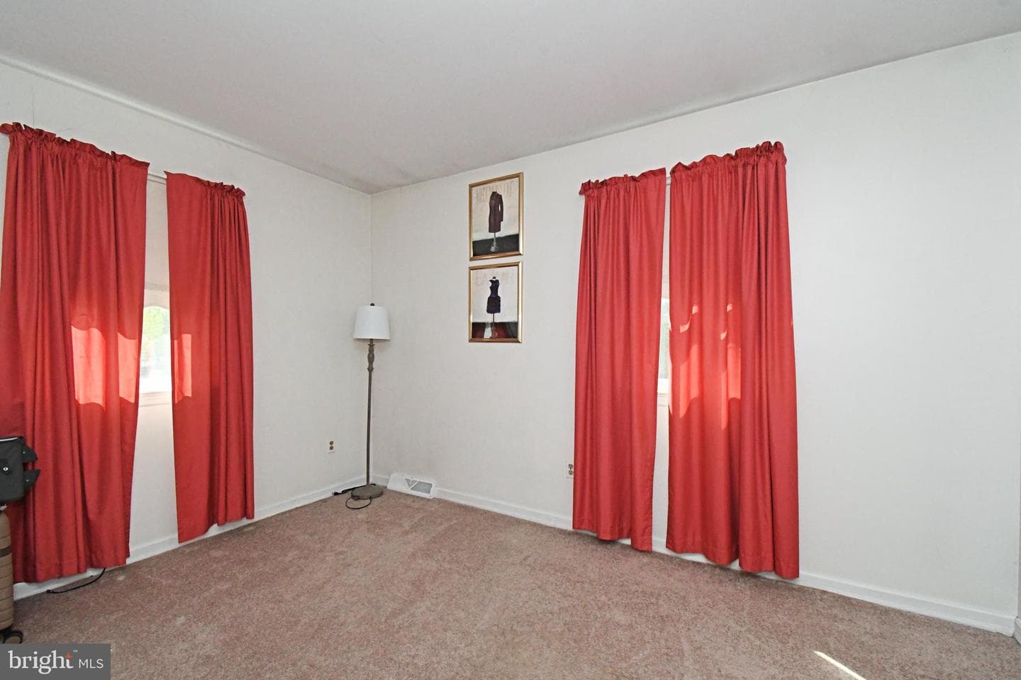 1608 S Crescent Boulevard photo 37