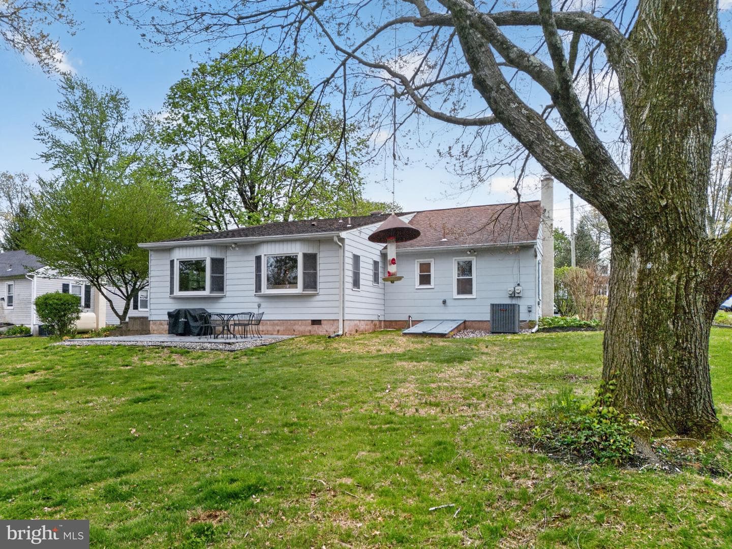 747 N Chubb Drive photo 16