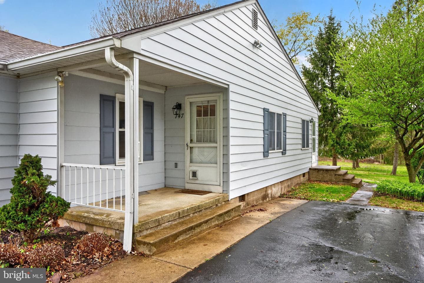 747 N Chubb Drive photo 22