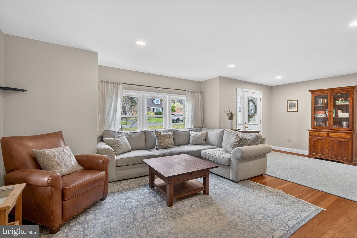 747 N Chubb Drive photo 27