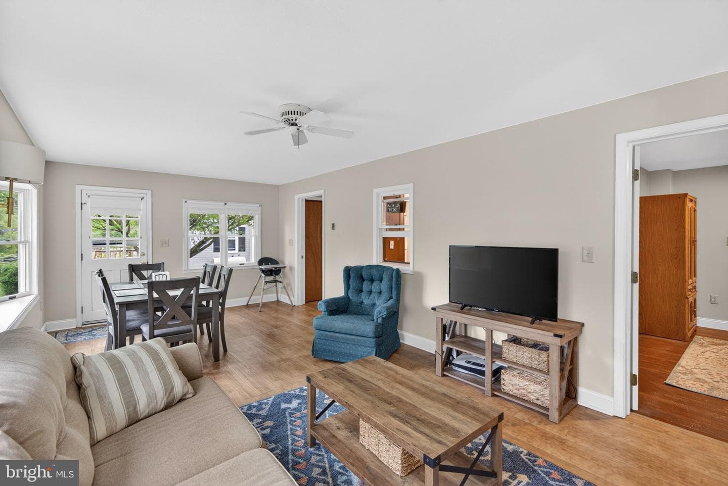 747 N Chubb Drive photo 41