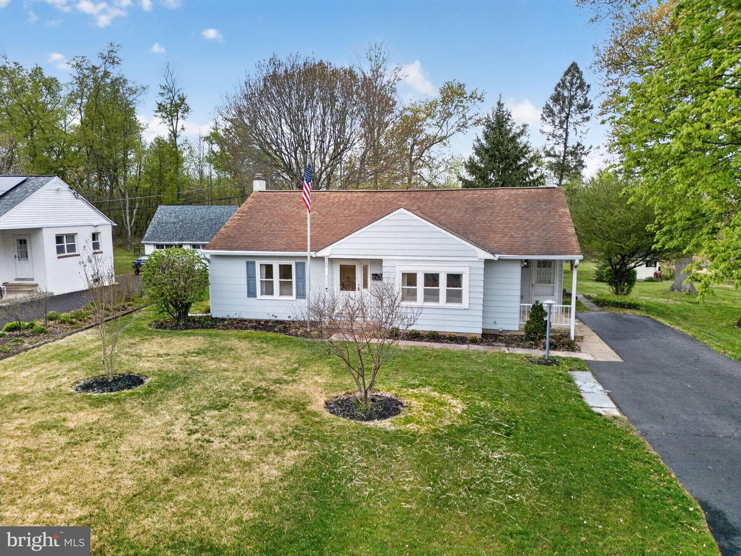 747 N Chubb Drive photo 6