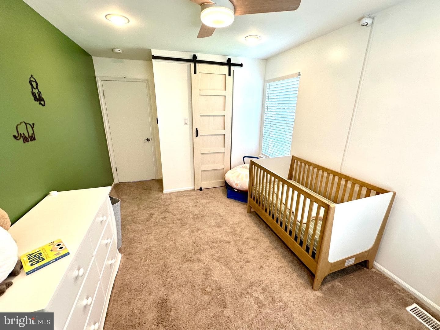 453 Marion Court photo 15